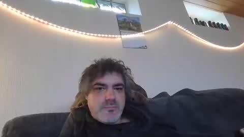 Snapshot of teeforyou chatting on February 26, 2026, 12:26 pm Peter online show from February 26, 2026, 12:26 pm