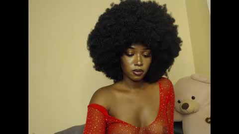 Snapshot of teelouh chatting on February 10, 2026, 7:51 pm Kittie online show from February 10, 2026, 7:51 pm