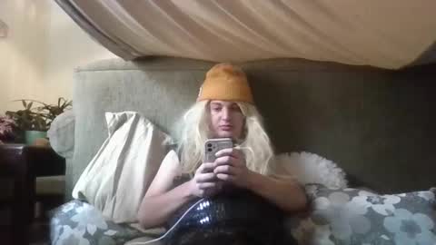 teepz97 online show from January 17, 2026, 10:13 pm