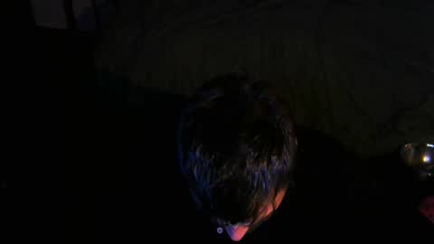 Snapshot of tehvillain chatting on December 5, 2024, 1:47 am tehvillain online show from December 5, 2024, 1:47 am