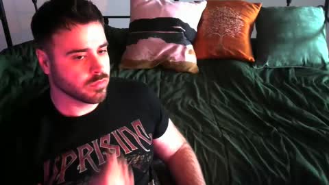 Snapshot of tehvillain chatting on February 10, 2025, 9:36 pm tehvillain online show from February 10, 2025, 9:36 pm