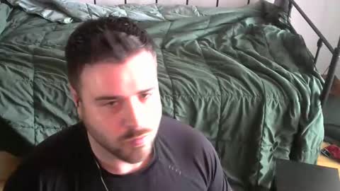 Snapshot of tehvillain chatting on February 18, 2025, 7:09 pm tehvillain online show from February 18, 2025, 7:09 pm