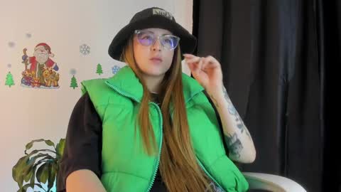 tekila__ online show from December 14, 2024, 12:22 am