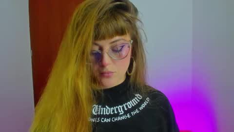 tekila__ online show from January 14, 2026, 11:20 pm