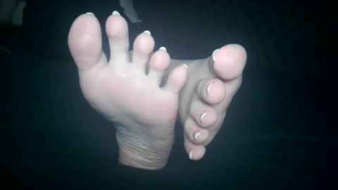 Snapshot of telegram1030 chatting on October 22, 2025, 3:07 am Viv West online show from October 22, 2025, 3:07 am