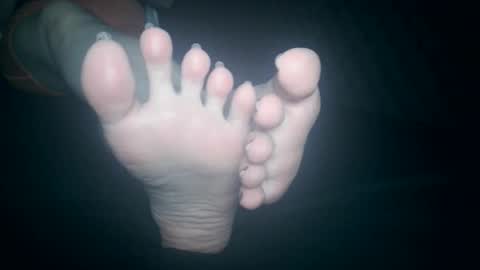 Snapshot of telegram1030 chatting on December 1, 2025, 3:22 am Viv West online show from December 1, 2025, 3:22 am