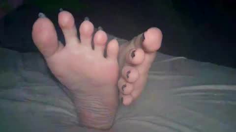 Snapshot of telegram1030 chatting on December 18, 2025, 3:12 am Viv West online show from December 18, 2025, 3:12 am