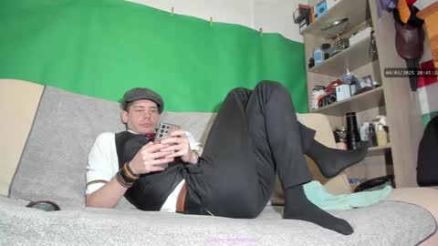 Snapshot of telepaticman chatting on March 4, 2025, 7:43 pm Virg Lszl online show from March 4, 2025, 7:43 pm