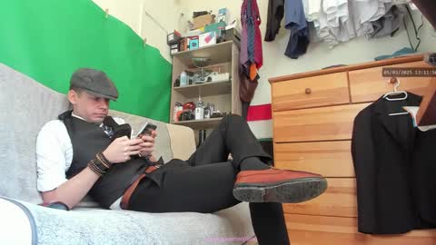 Snapshot of telepaticman chatting on March 5, 2025, 12:11 pm Virg Lszl online show from March 5, 2025, 12:11 pm