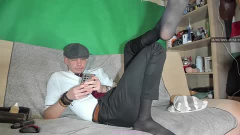 Virg Lszl online show from March 11, 2025, 6:52 pm