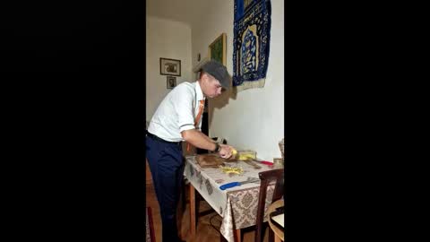 Snapshot of telepaticman chatting on October 9, 2025, 3:32 pm Virg Lszl online show from October 9, 2025, 3:32 pm