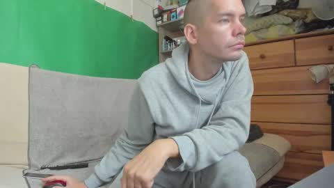 Snapshot of telepaticman chatting on November 2, 2025, 1:24 pm Virg Lszl online show from November 2, 2025, 1:24 pm