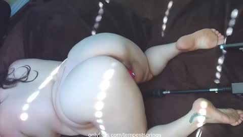 Snapshot of tempestsprings chatting on January 9, 2026, 7:59 pm Tempest Springs online show from January 9, 2026, 7:59 pm