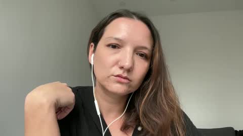 Snapshot of tempt_me_baby chatting on March 9, 2026, 10:52 am tempt_me_baby online show from March 9, 2026, 10:52 am