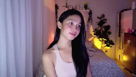 temptessa20 online show from October 31, 2025, 4:13 am