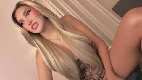 Snapshot of temptinglars chatting on March 6, 2026, 2:19 am Call me LARS online show from March 6, 2026, 2:19 am