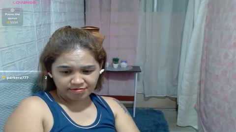 Snapshot of temptingshadow chatting on October 5, 2025, 5:28 am shadow online show from October 5, 2025, 5:28 am
