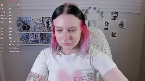  Sue  online show from November 12, 2025, 3:56 pm