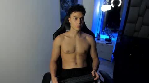 Snapshot of teo_bennet chatting on October 11, 2025, 11:03 pm Teodoro online show from October 11, 2025, 11:03 pm