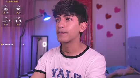 Snapshot of teobrowny_ chatting on February 6, 2025, 3:20 pm teo brown Independent model online show from February 6, 2025, 3:20 pm