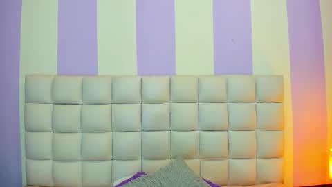 Teresa online show from November 21, 2025, 1:32 pm