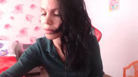 Snapshot of teressa_lovee chatting on April 15, 2026, 10:44 am teressa_lovee online show from April 15, 2026, 10:44 am