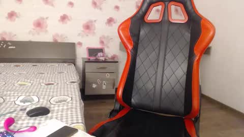Snapshot of teressa_lovee chatting on April 15, 2026, 10:10 pm teressa_lovee online show from April 15, 2026, 10:10 pm
