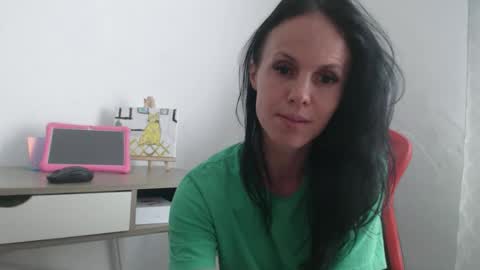 Snapshot of teressa_lovee chatting on May 18, 2026, 12:22 pm teressa_lovee online show from May 18, 2026, 12:22 pm