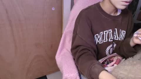 Terra Elowen online show from March 14, 2026, 11:15 am