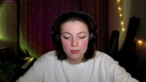 Snapshot of terranaufzinger chatting on February 19, 2026, 8:16 pm Anny Simpson online show from February 19, 2026, 8:16 pm