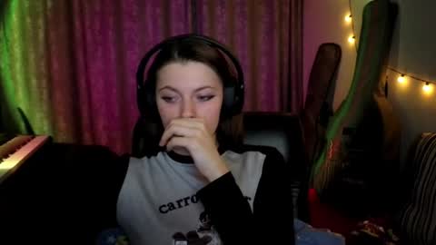 Snapshot of terranaufzinger chatting on March 3, 2026, 8:15 pm Anny Simpson online show from March 3, 2026, 8:15 pm