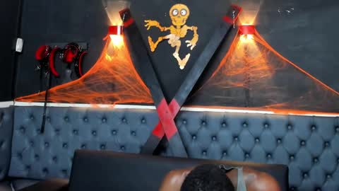 terranze_z online show from October 23, 2025, 8:18 pm