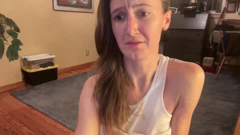 Snapshot of terraworship chatting on February 8, 2025, 12:38 am Terra Worship Findomme online show from February 8, 2025, 12:38 am