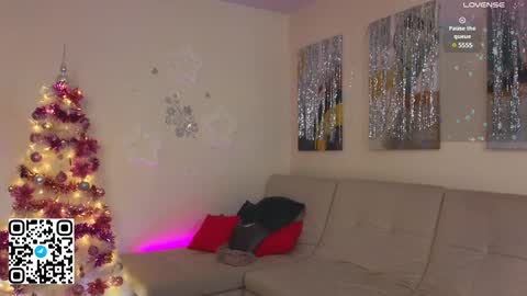 Tessa online show from January 12, 2025, 5:13 am