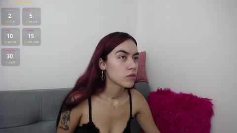 Tessa foxie      online show from May 23, 2026, 12:09 pm