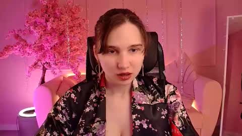 Tessa online show from March 4, 2026, 9:15 am