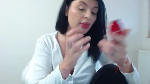 naughty tess online show from March 1, 2025, 8:34 am