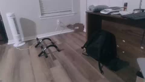 Snapshot of texansm chatting on February 7, 2025, 12:31 am Texan online show from February 7, 2025, 12:31 am