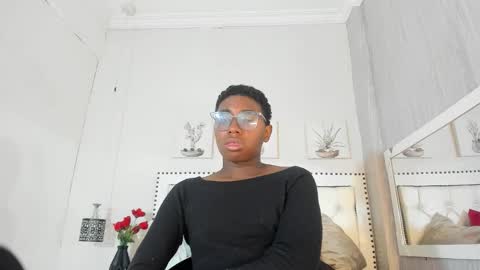 Snapshot of teylor_lovee chatting on February 13, 2026, 9:38 am teylor_lovee online show from February 13, 2026, 9:38 am