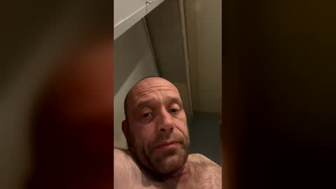 Snapshot of tez1981840747 chatting on March 7, 2026, 4:09 am tez1981840747 online show from March 7, 2026, 4:09 am