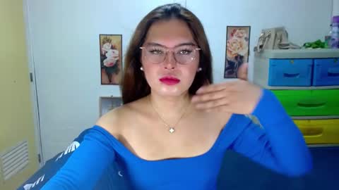 Snapshot of tgirlselena chatting on September 19, 2025, 2:40 pm tgirlselena online show from September 19, 2025, 2:40 pm