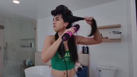 babygirlmami online show from March 9, 2026, 1:20 am