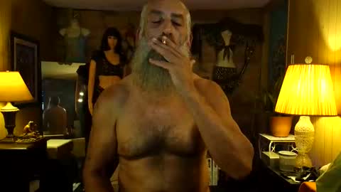 Snapshot of tha_commander69 chatting on November 16, 2025, 6:02 pm tha Commander69 online show from November 16, 2025, 6:02 pm