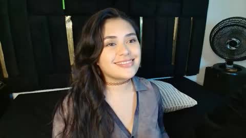 Snapshot of thaisadara24 chatting on March 18, 2026, 10:57 pm T H A I S online show from March 18, 2026, 10:57 pm