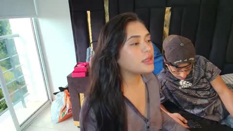 Snapshot of thaisadara24 chatting on April 4, 2026, 10:07 pm T H A I S online show from April 4, 2026, 10:07 pm