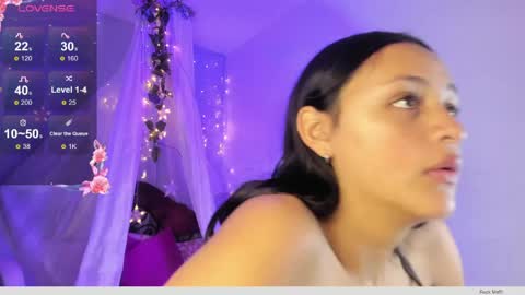 Snapshot of thalia_ecos chatting on May 15, 2026, 6:37 pm thalia_ecos online show from May 15, 2026, 6:37 pm