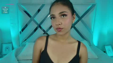 thalia online show from May 21, 2026, 8:27 pm