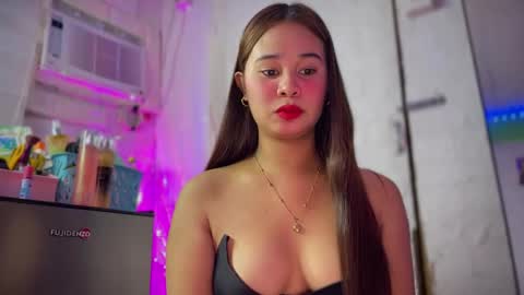 Ms. Thalia online show from December 11, 2024, 1:47 am