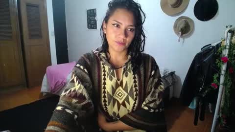 Snapshot of thaliacooper chatting on February 2, 2025, 11:21 pm online show from February 2, 2025, 11:21 pm