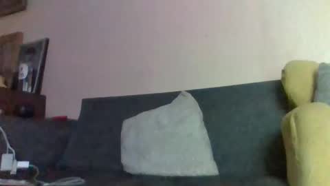 Snapshot of thamasleal chatting on October 21, 2025, 7:31 am thamasleal online show from October 21, 2025, 7:31 am